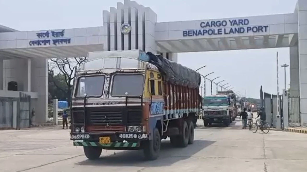 amardesh_benapul_news_pic_ZrInxMP