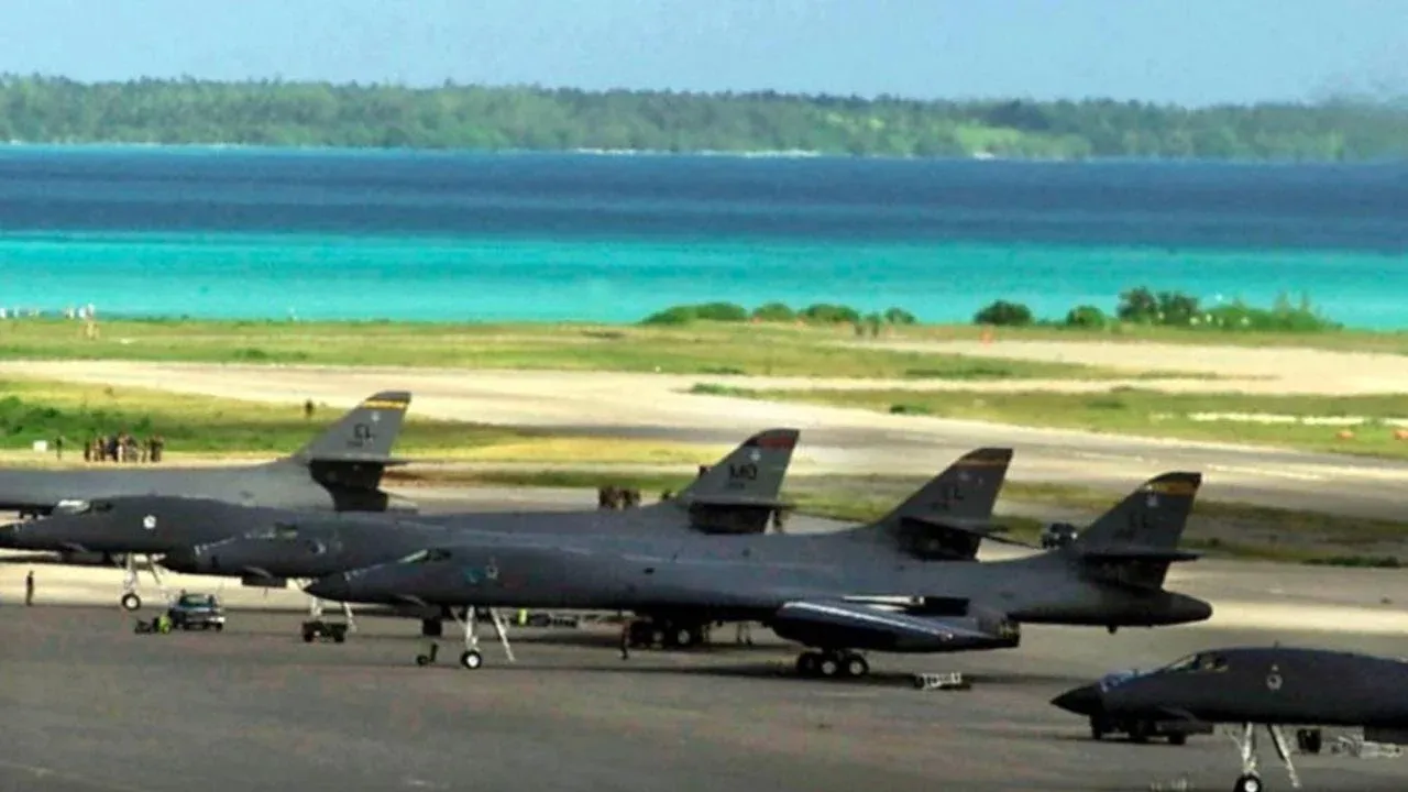 গার্সিয়ায় হামলা করে যুদ্ধের গতিপ্রকৃতি পাল্টে দিচ্ছে ইরান