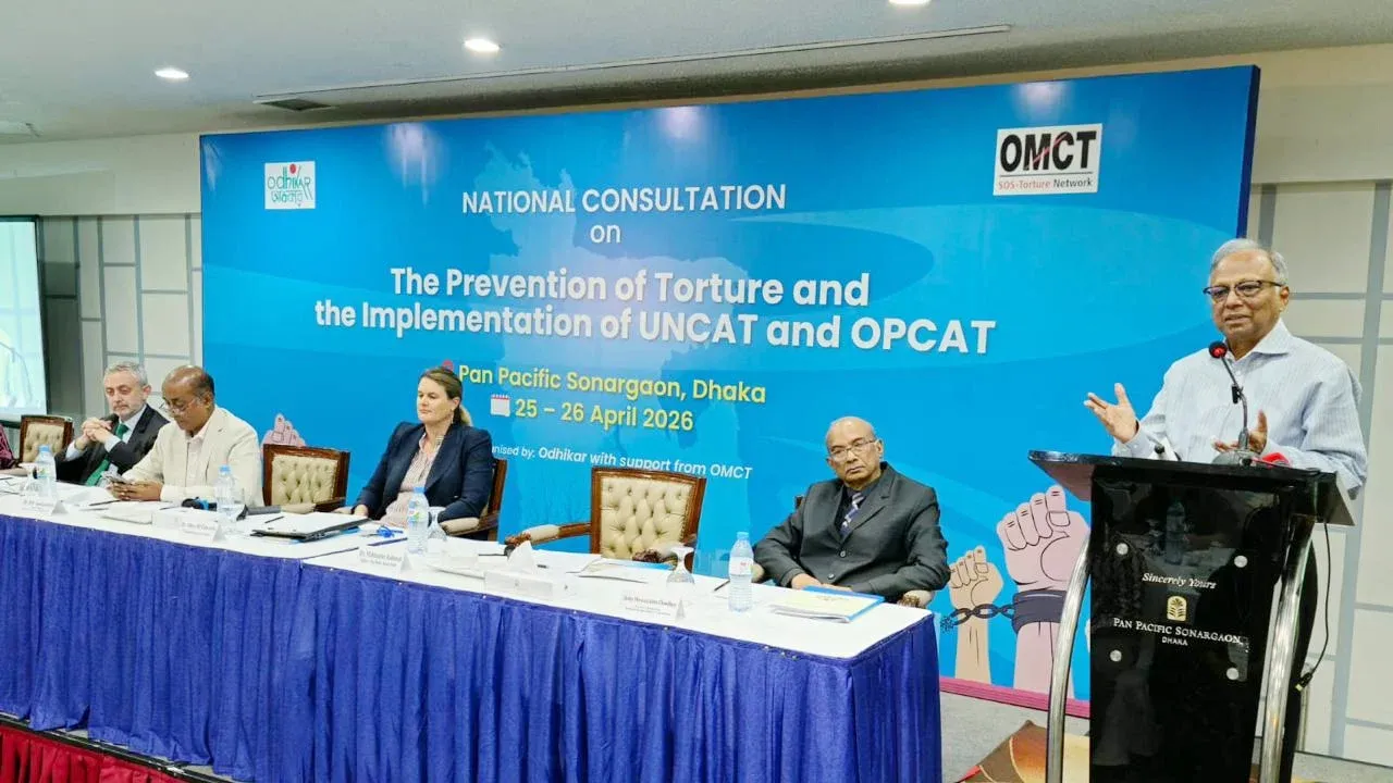 আ.লীগের মতো বিএনপিও প্রতিপক্ষ মনে করছে