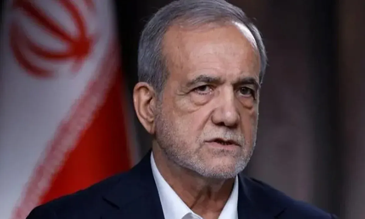 ইরানকে আত্মসমর্পণে বাধ্য করার প্রচেষ্টা ব্যর্থ হবে: পেজেশকিয়ান