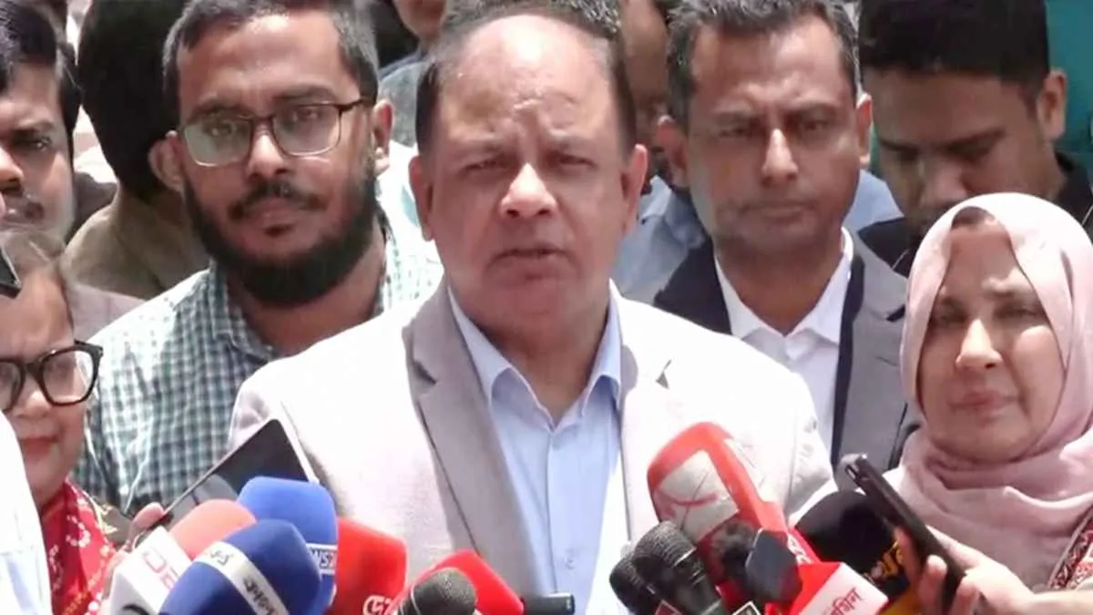 তারেক রহমানকেও আয়নাঘরে নিয়ে নির্যাতন করা হয়েছিল: চিফ প্রসিকিউটর