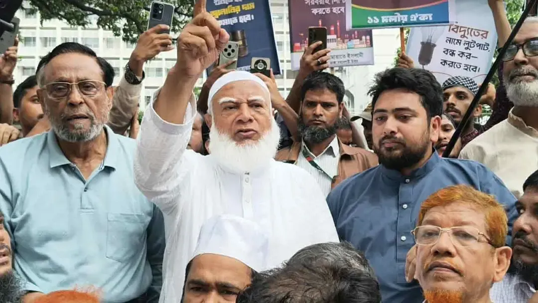 ‘আমরা কাউকে অসম্মান করতে আসিনি, জনগণের দাবি নিয়ে এসেছি’
