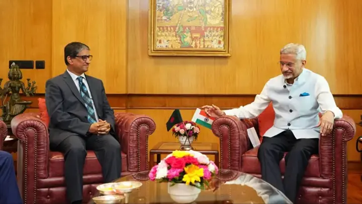 জয়শংকরের সঙ্গে বাংলাদেশের রাষ্ট্রদূতের বৈঠক, সম্পর্কের নানা দিক নিয়ে আলোচনা