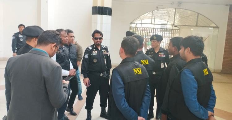 কমলাপুর রেলওয়ে স্টেশনের নিরাপত্তায় র‌্যাব-এনএসআই