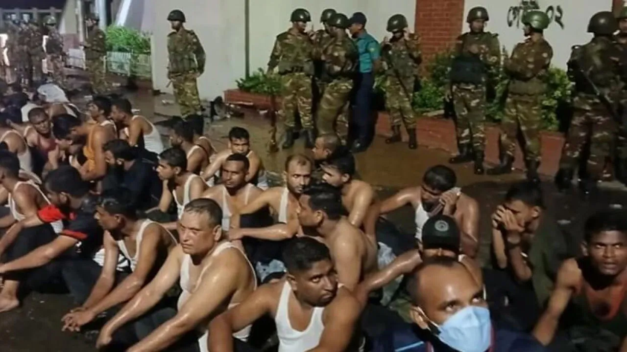 গ্রেপ্তার ৩৮৮ আনসারকে কারাগারে আটক রাখার আবেদন