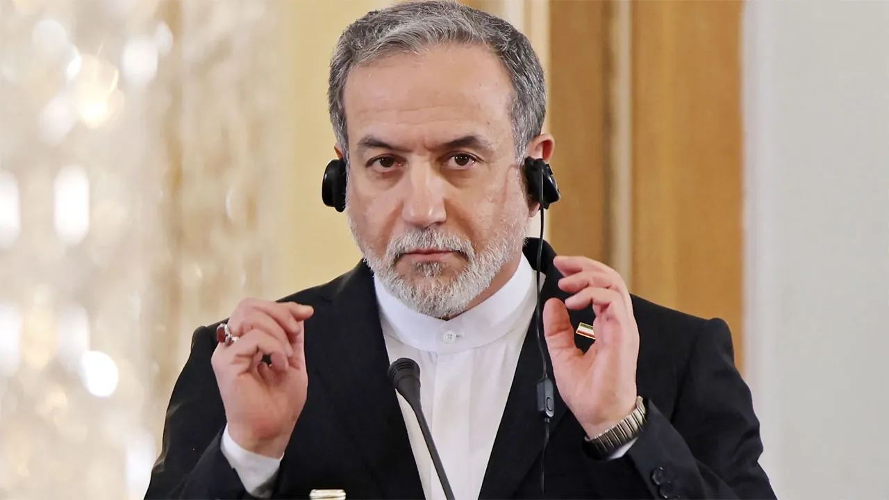 আমাদের ক্ষেপণাস্ত্র হামলা অব্যাহত থাকবে : আরাগচি