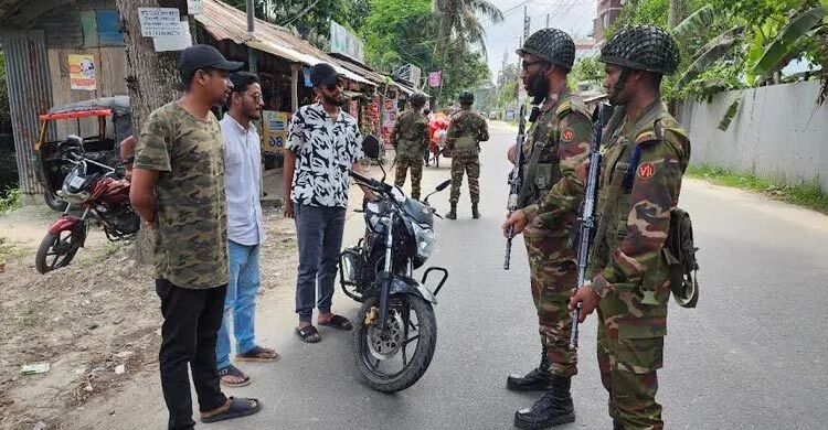 ৭ দিনে সেনা অভিযানে গ্রেফতার ৩৯০, উদ্ধার আগ্নেয়াস্ত্র-গোলাবারুদ
