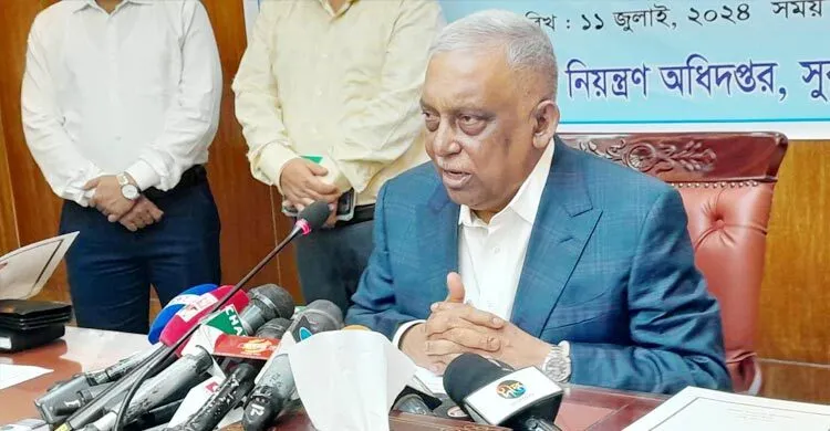 শিক্ষার্থীরা মনে হয় লিমিট ক্রস করে যাচ্ছে : স্বরাষ্ট্রমন্ত্রী