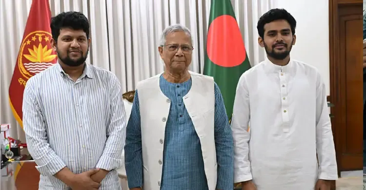 আসিফ ও মাহফুজের পদত্যাগ