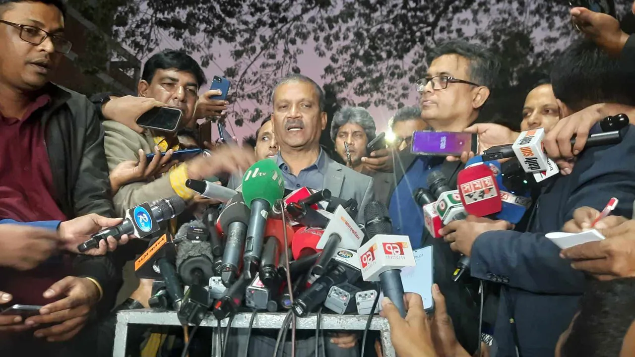 আরও আলোচনার ভিত্তিতে ঘোষণাপত্র প্রণয়নে গুরুত্ব দিয়েছেন সবাই: আসিফ নজরুল
