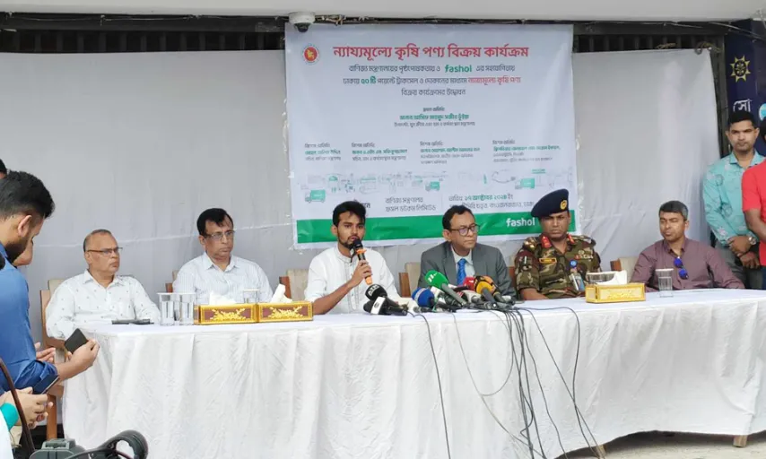 আমরা সিন্ডিকেটের দৌরাত্ম্য ভাঙার কাজ করছি : আসিফ মাহমুদ