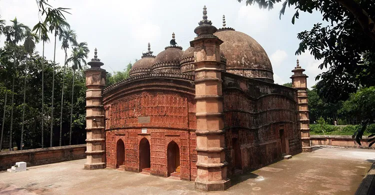 জিলহজের মহিমান্বিত দশকের বিশেষ আমল জিকির