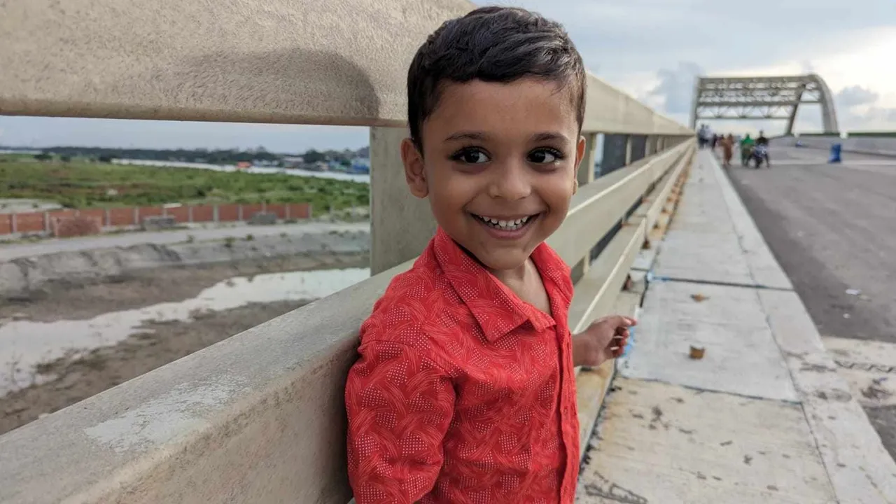 ইউনাইটেডে শিশু আয়ানের মৃত্যু: ৫ কোটি টাকা ক্ষতিপূরণ দিতে রুল