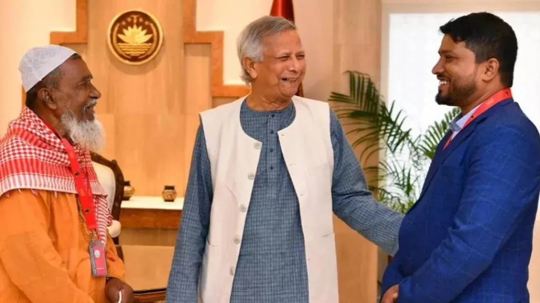 Dr Yunus tells Sayed's family: Consider me as Rangpur adviser