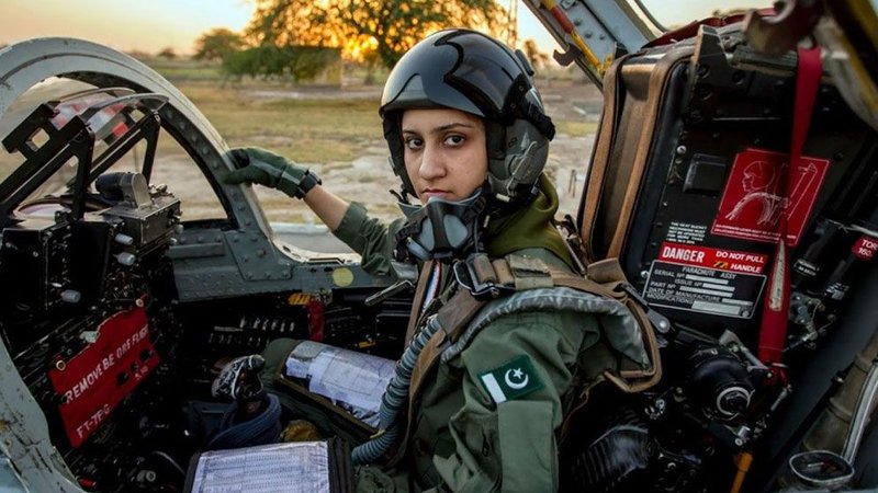 ayesha-pak-682375dcc69fc