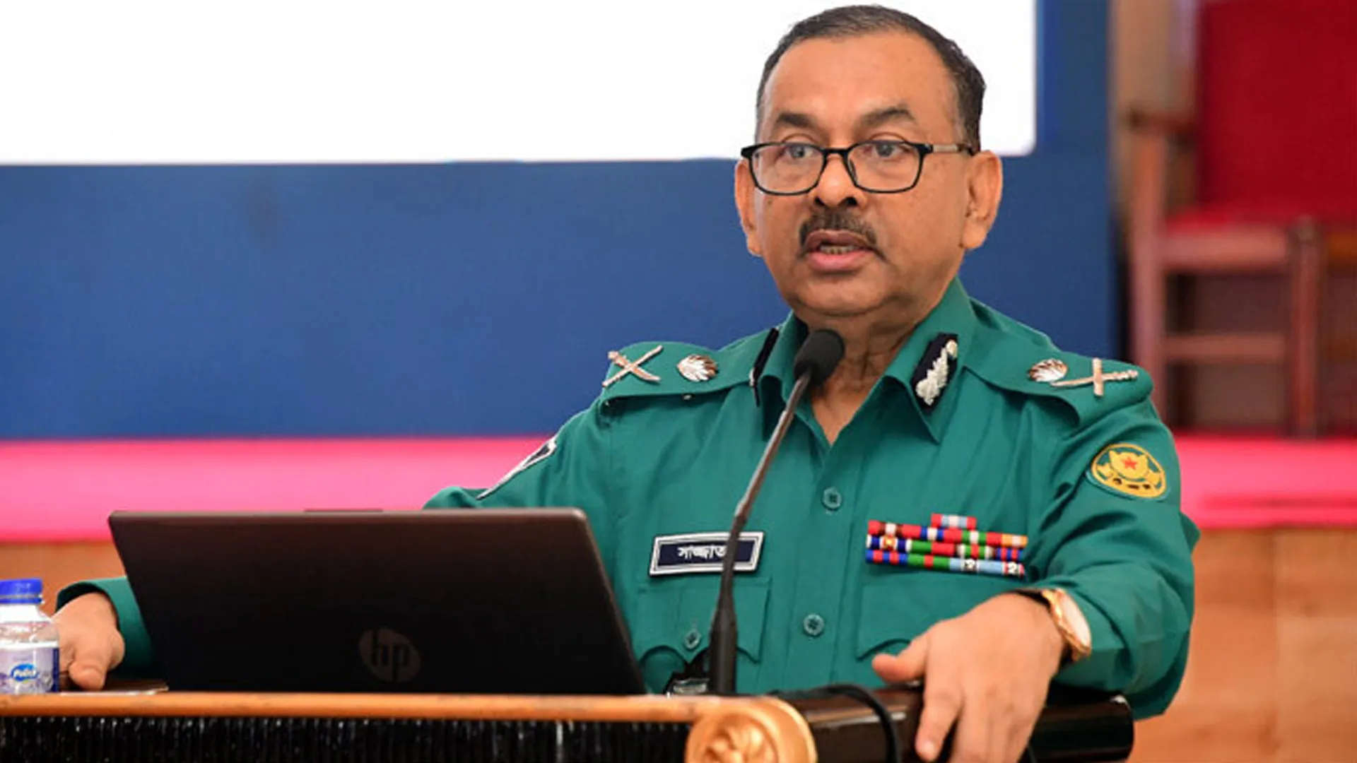‘ধর্ষণ’ শব্দ পরিহারে ডিএমপি কমিশনারের মন্তব্যের তীব্র নিন্দা সরকারের