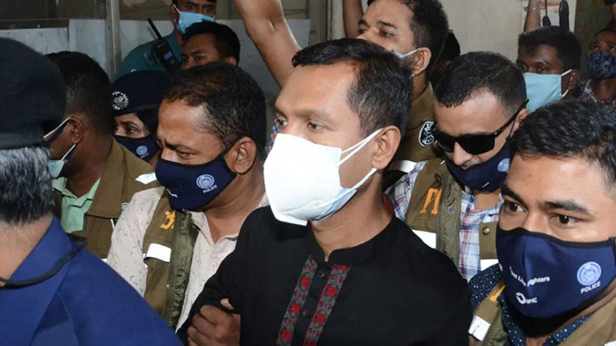 পিবিআই প্রধান বনজ কুমারের মামলায় বাবুল আক্তারকে অব্যাহতি