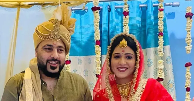 বিতর্কের মাঝেই প্রেমের খবর, ইশা রিখির সঙ্গে বাদশার নতুন অধ্যায়