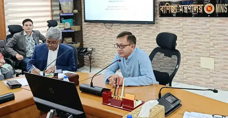 পর্যাপ্ত মজুত আছে, ভোজ্যতেলের দাম একফোঁটাও বাড়বে না: বাণিজ্যমন্ত্রী