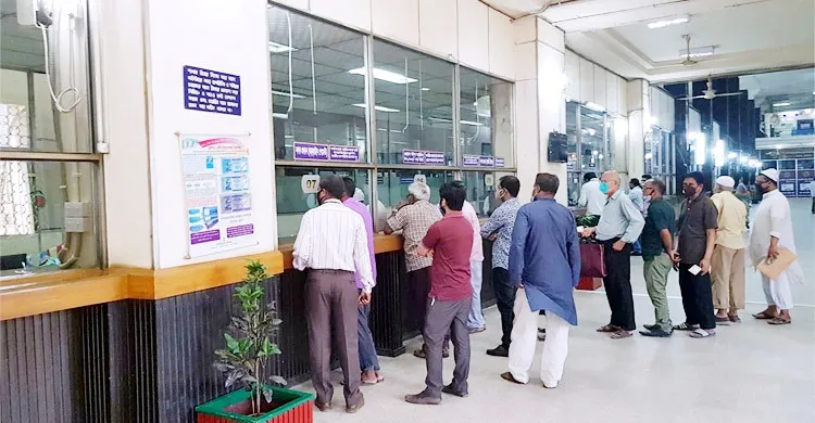 টানা ৪ দিন ছুটি শেষে আজ খুলছে অফিস-আদালত-ব্যাংক-পুঁজিবাজার