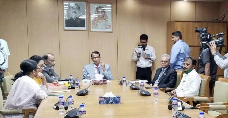 কেন্দ্রীয় ব্যাংকের সংবাদ সম্মেলন বয়কট করলেন সাংবাদিকরা