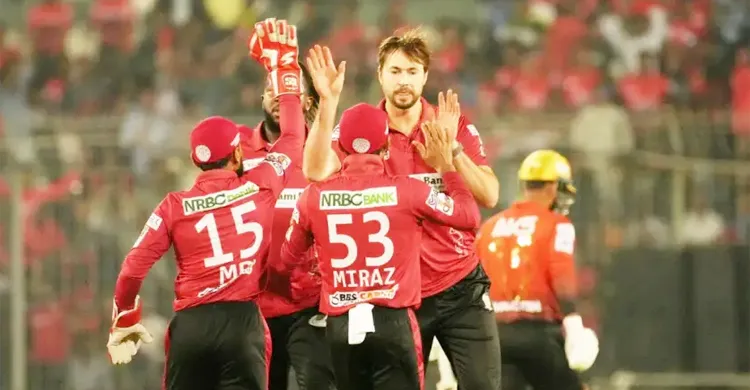 কুমিল্লাকে উড়িয়ে বিপিএলের নতুন ইতিহাস লিখলো বরিশাল