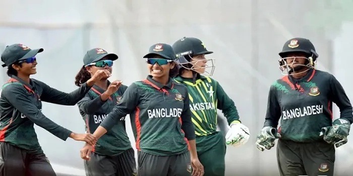 অনূর্ধ্ব-১৯ ত্রিদেশীয় টি-টোয়েন্টি সিরিজ , এবার পাকিস্তানকেও হারাল বাংলাদেশের মেয়েরা