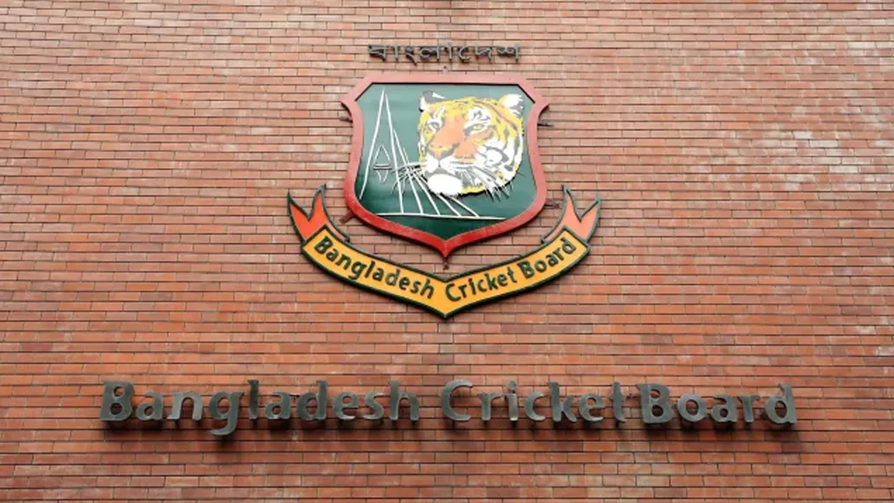 বিরোধিতার মুখে বিসিবির গঠনতন্ত্র সংশোধন কমিটি স্থগিত