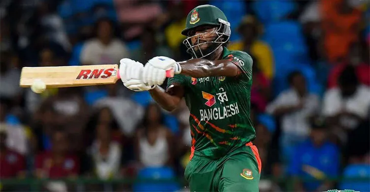 জাকের আলীর ৬ ছক্কার ঝোড়ো ইনিংসে বড় পুঁজি বাংলাদেশের