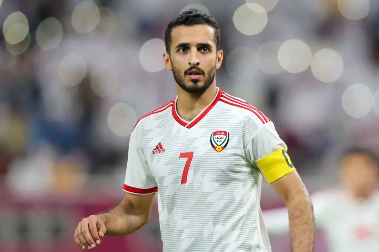 بعد غيابه عن صفوف منتخب الإمارات.. ما مستقبل علي مبخوت مع "الأبيض"؟