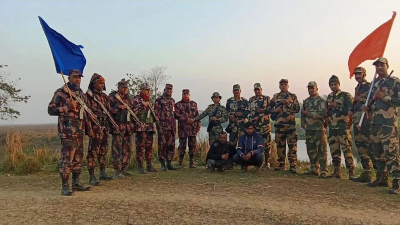 সীমান্তে আটক ২ ভারতীয়কে ফেরত দিল বিজিবি