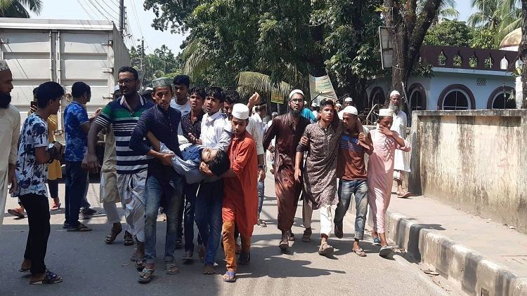 2 cases filed against around 400 BNP leaders and activists over Bhola clash
