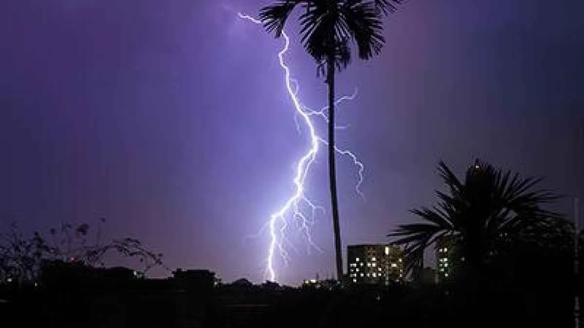 নওগাঁয় বজ্রপাতে নিহত ৩