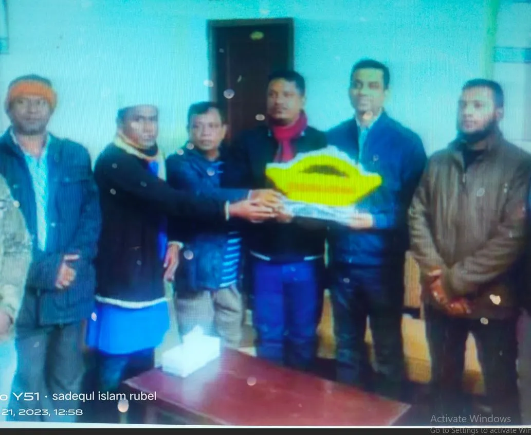ফুলছড়িতে  জাপা নেতার আ.লীগে যোগদান