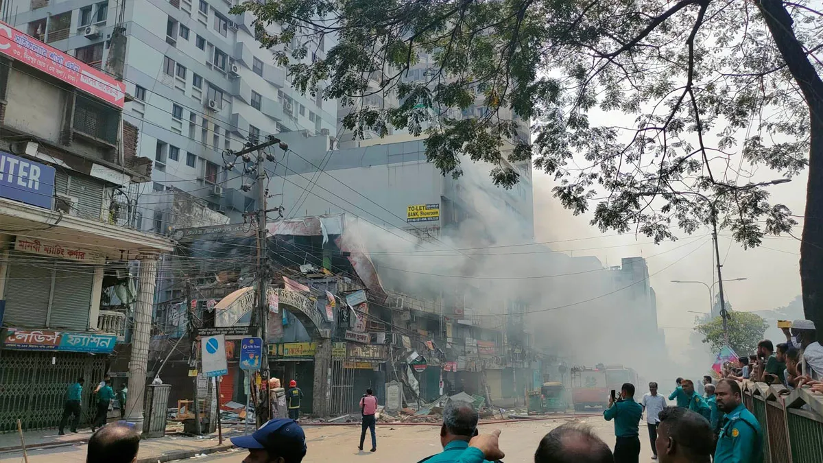 সায়েন্সল্যাবে বিস্ফোরণে নিহত ৩