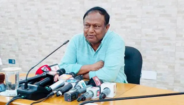 ‘গুলি করাই’ সমাধান না, সাপ্লাই চেইন বন্ধ হলে কষ্ট আরও বাড়বে: বাণিজ্যমন্ত্রী
