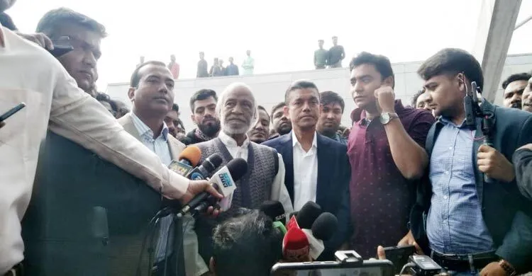 প্রশাসন ও পুলিশ সংস্কার করে নির্বাচন দিতে হবে: মঈন খান