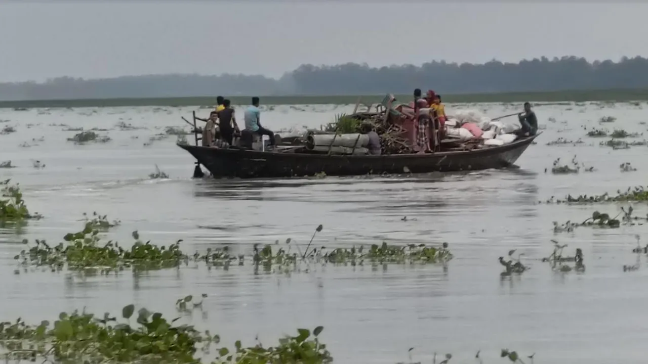 কুড়িগ্রামে ধরলা-তিস্তার পানি বিপৎসীমার ওপরে