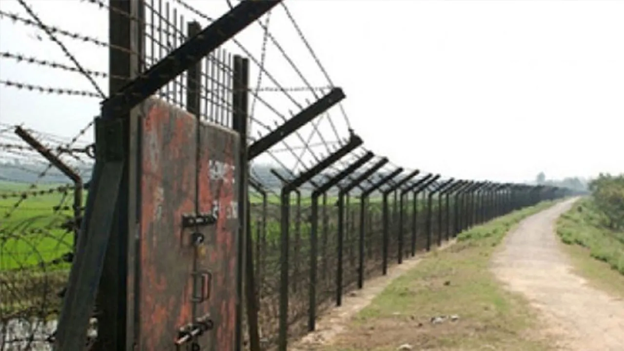 মৌলভীবাজার সীমান্ত দিয়ে আরও ৪৮ জনকে পুশইন