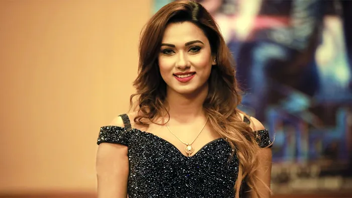 এবার সুখবর দিলেন চিত্রনায়িকা ববি