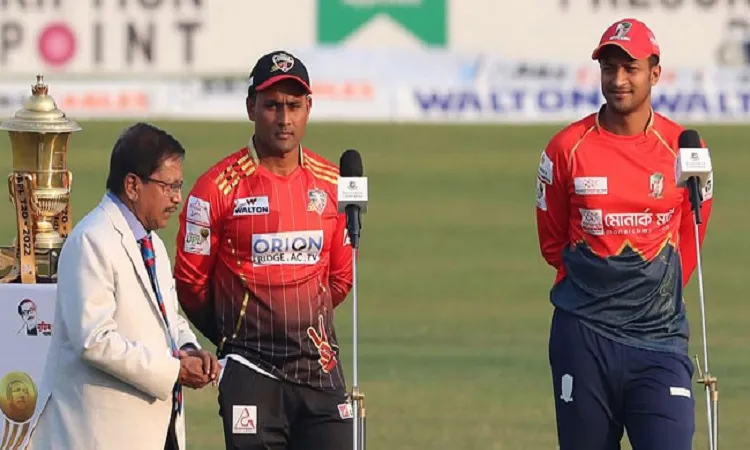 বিপিএল ফাইনাল : টস জিতে ব্যাটিংয়ে কুমিল্লা