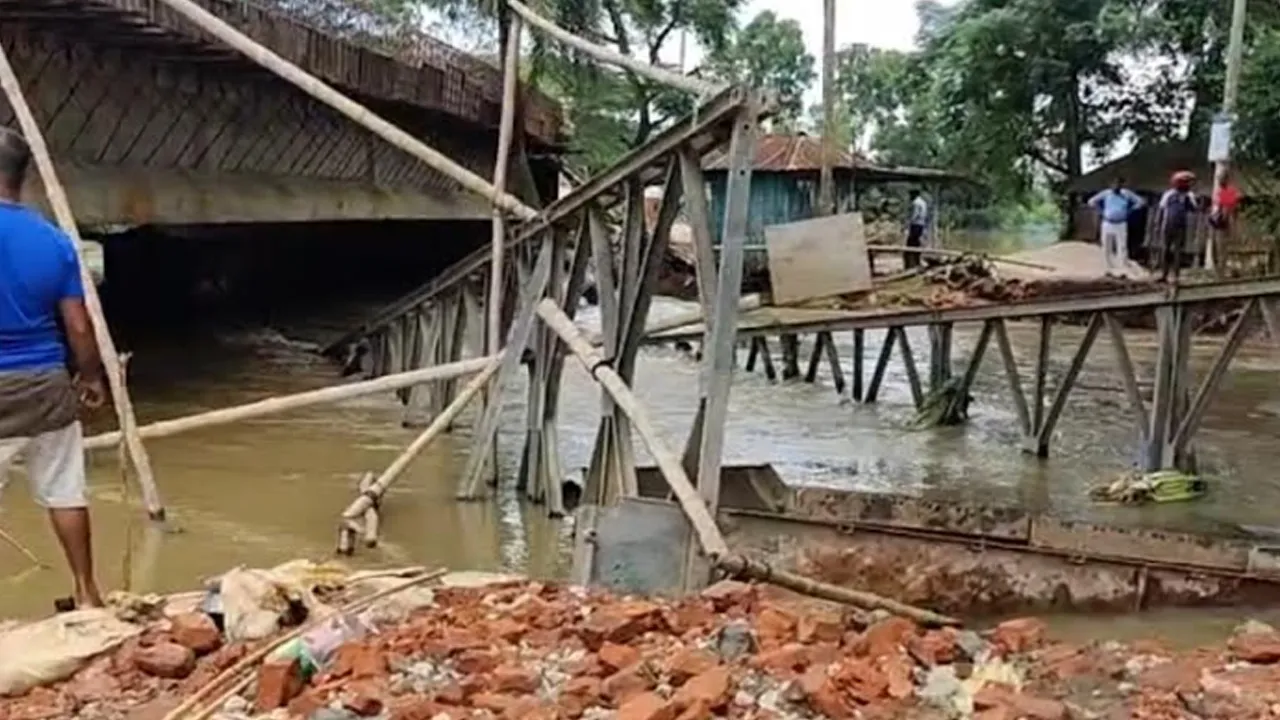 পানি কমতে শুরু করেছে আখাউড়া-কসবায়