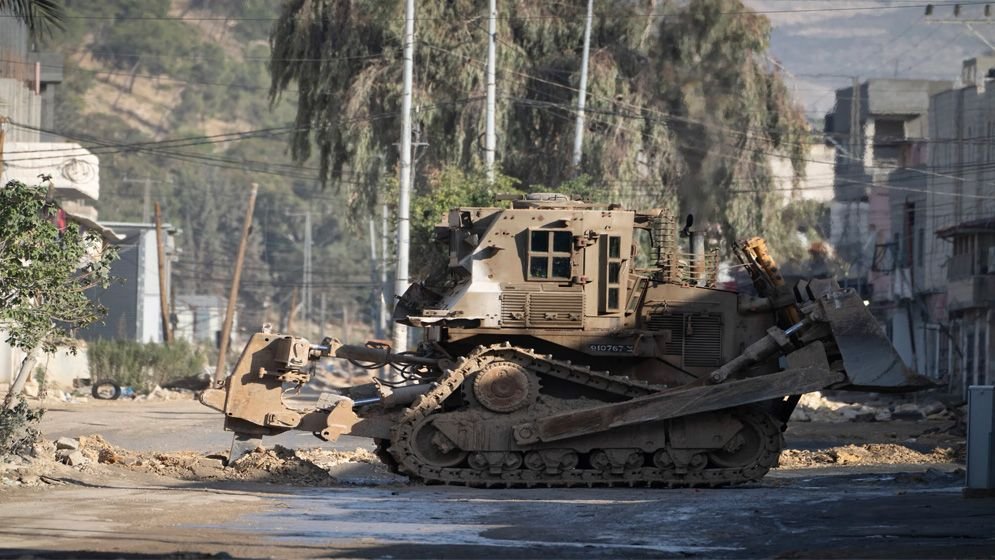 buldozer-67c275cad7aa1