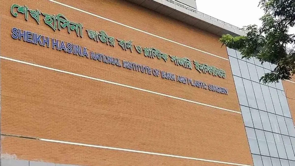 ‘সিগারেট জ্বালাতে’ গিয়ে বিস্ফোরণ, একই পরিবারের দগ্ধ ৫