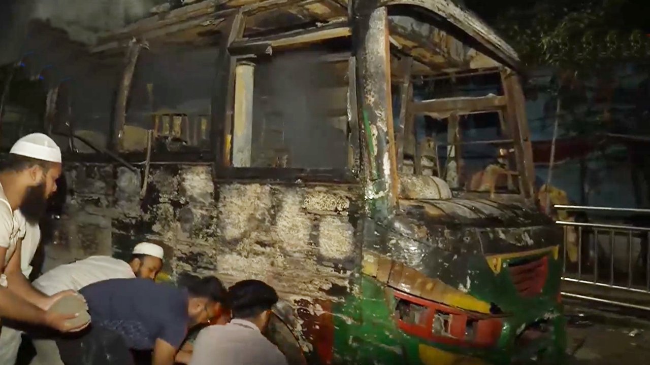 bus-20251111050320