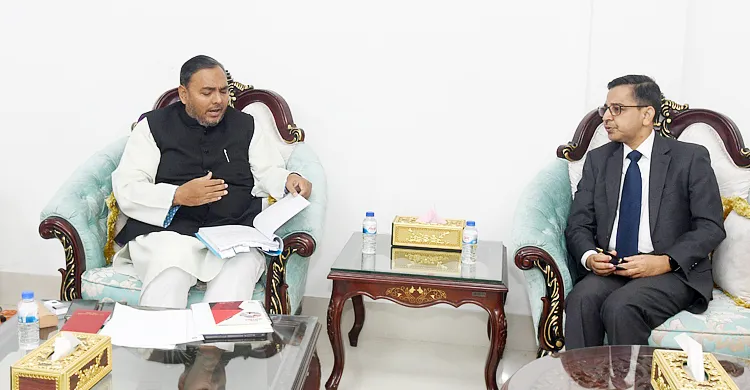 জরুরি আমদানিতে ভারতের কাছে পণ্যের তালিকা দেবে সরকার : বাণিজ্য প্রতিমন্ত্রী