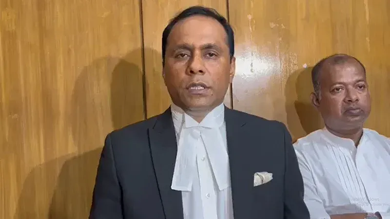 খালেদা জিয়ার সঙ্গে ভয়ংকর তামাশা করেছে সরকার: ব্যারিস্টার কামাল
