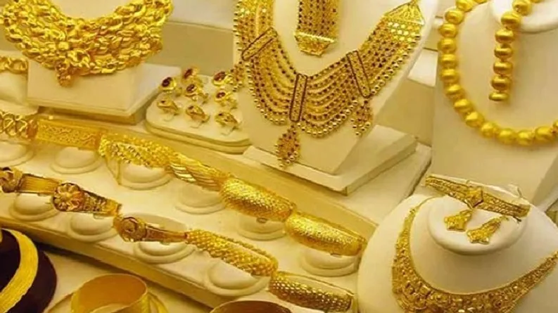 সোনার দাম বেড়ে ভ‌রি ৯৩৪২৯ টাকা