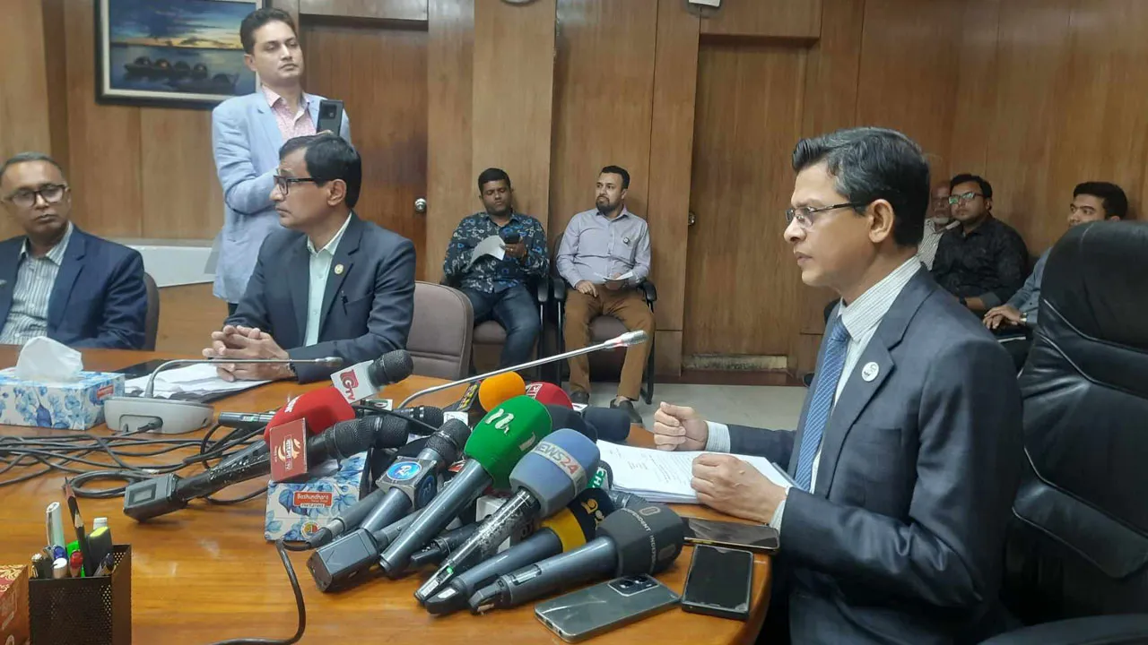 রমজানে সরকারি অফিস ৯টা থেকে সাড়ে ৩টা
