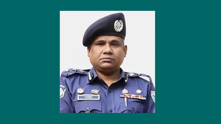 ফ্রিতে নৌকা না পেয়ে ভূমি অফিস কর্মচারীকে ‘মারধর’, মাফ চাইলেন এসপি
